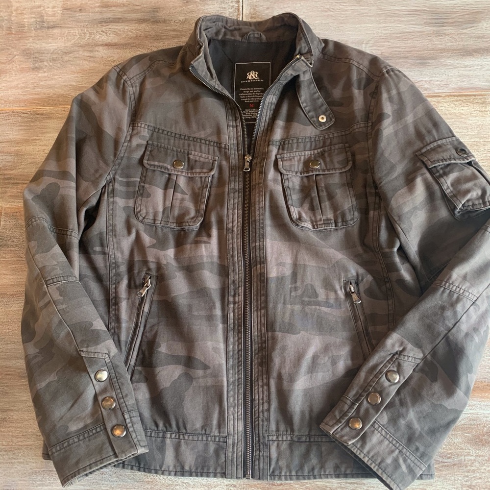 Rock & Republic Men's Camouflage Field Jacket in Gray